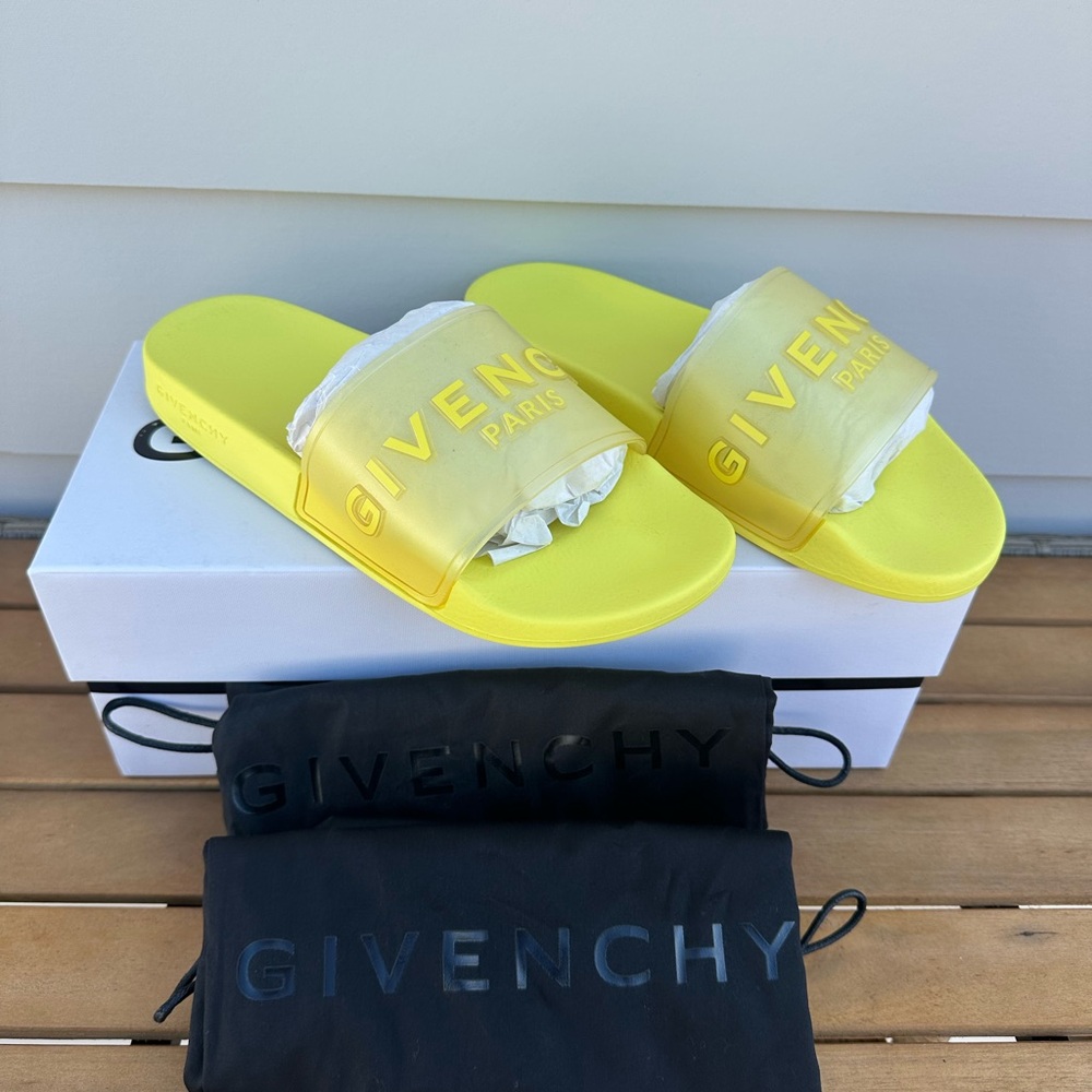 NIB Givenchy Yellow Slide Sandals